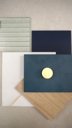Rien ne vaut le contact direct avec la matière ! 🪵 
Plongez dans notre matériothèque : un lieu où l’on touche, compare et...